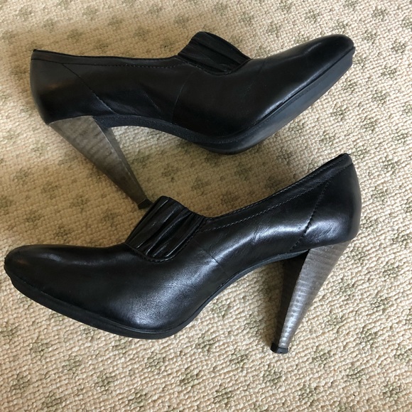 Coach ADRA Leather Pumps Size 8 - Picture 3 of 9